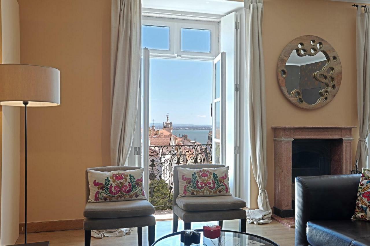 Localtraveling Downtown - Family Apartments Lisbon Bagian luar foto