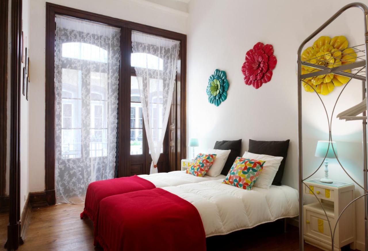 Localtraveling Downtown - Family Apartments Lisbon Bagian luar foto