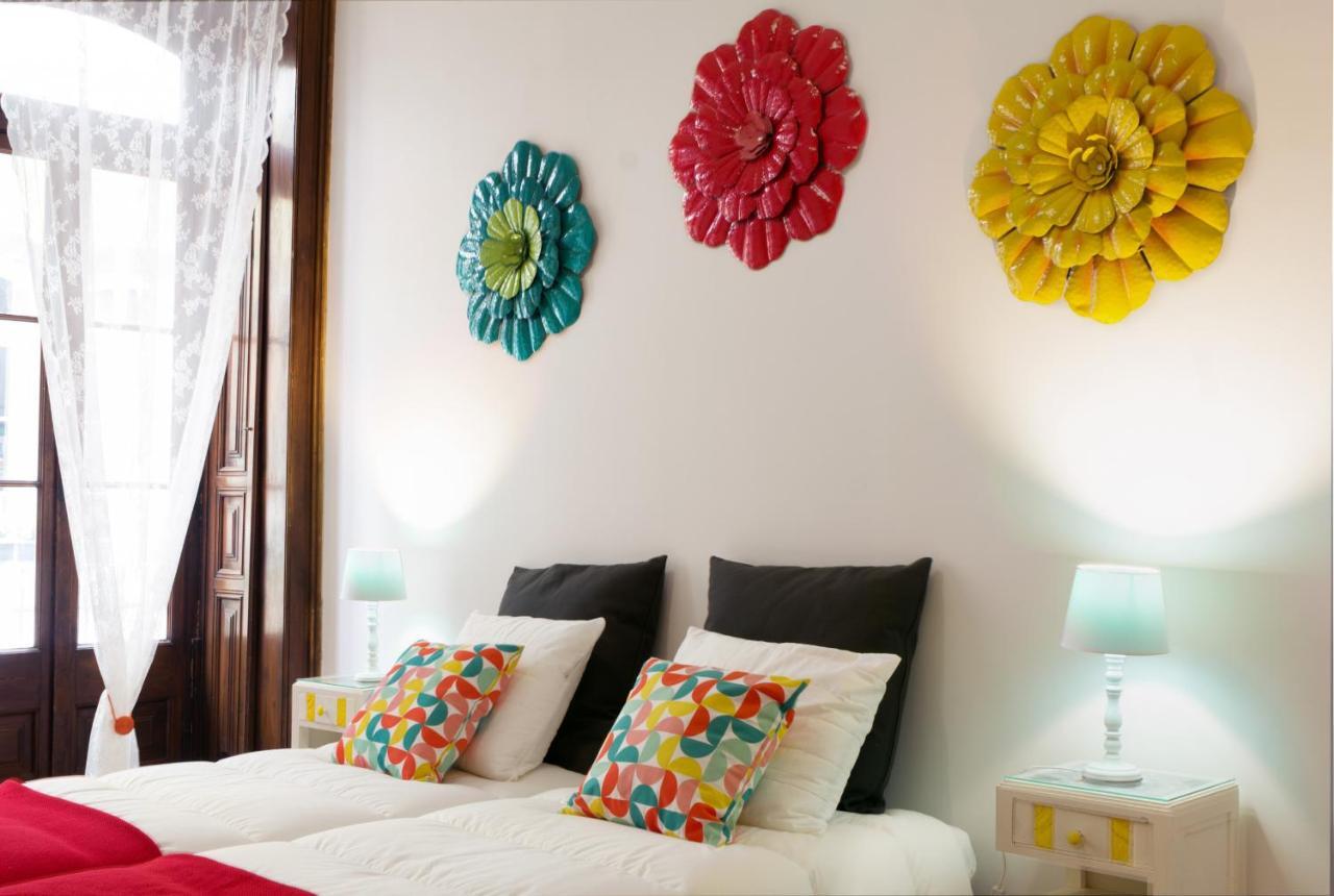 Localtraveling Downtown - Family Apartments Lisbon Bagian luar foto